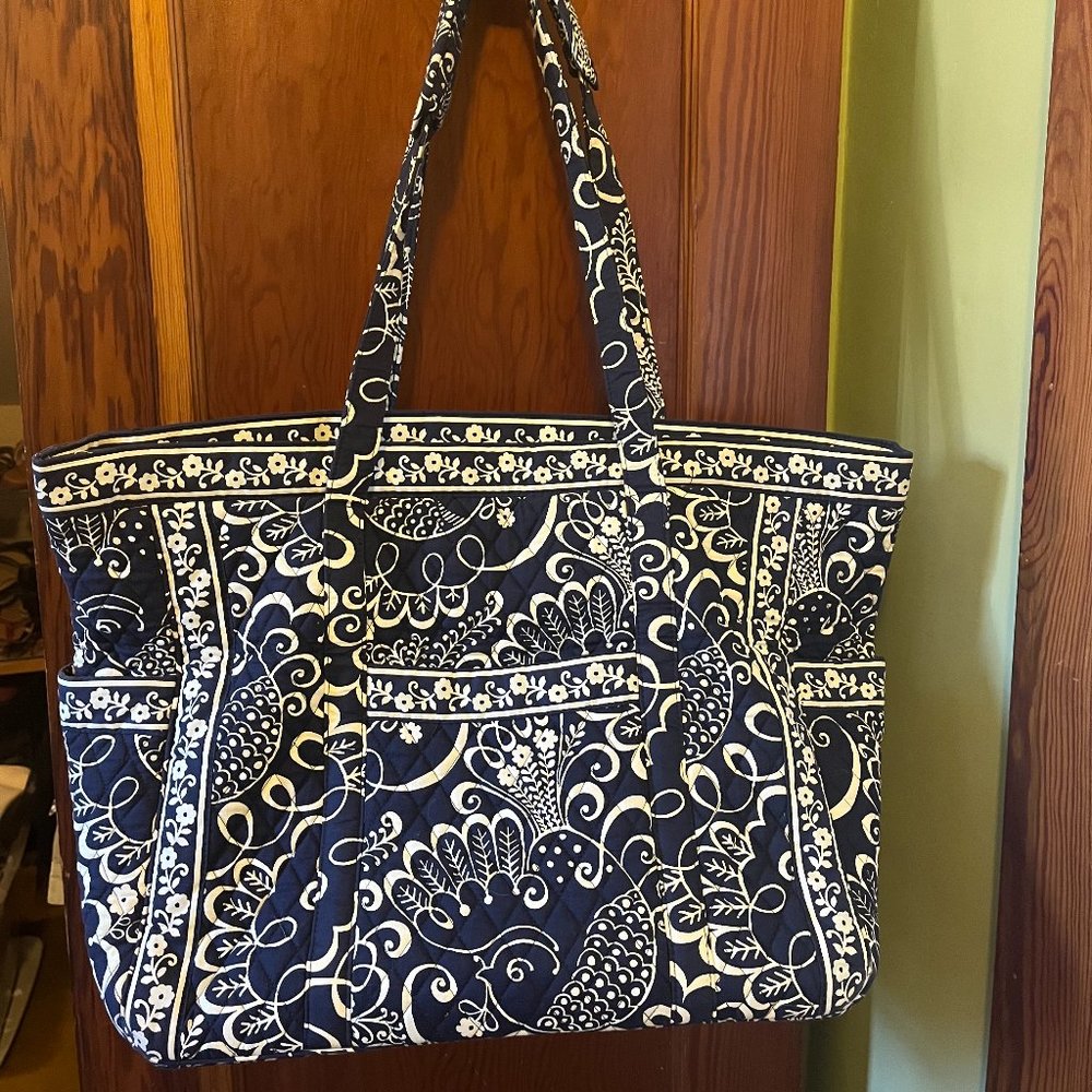 Vera Bradley Bag